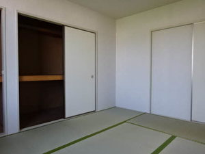 ザックス英賀保 C102号-12