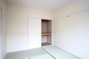 ディアス小松 0202号-8