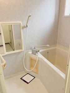 ヴィラ・シャンピニヨンⅡF 0102号-9