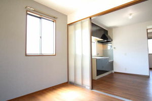 ハピネスＡ・Ｂ B102号-5