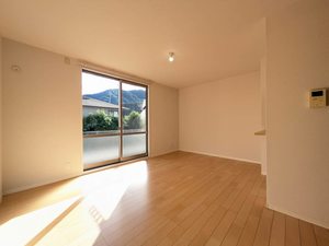 シャーメゾン加生 B102号-2