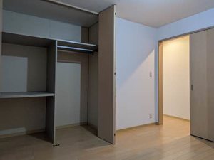 ＰＡＲＡＤＯＲＥＳ（パラドール） B202号-9