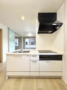 シャーメゾンアミノウチ B102号-5