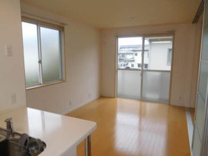 シャーメゾンアミノウチ B201号-8