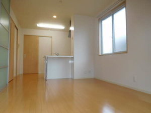 シャーメゾンアミノウチ B201号-9