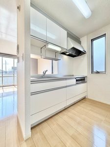 エミマリー川西台 0203号-5