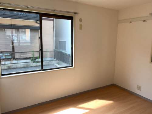 ボンリビェール吉田 B102号-8