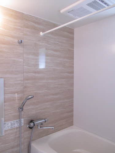 フローラ桜ヶ丘 A203号-3