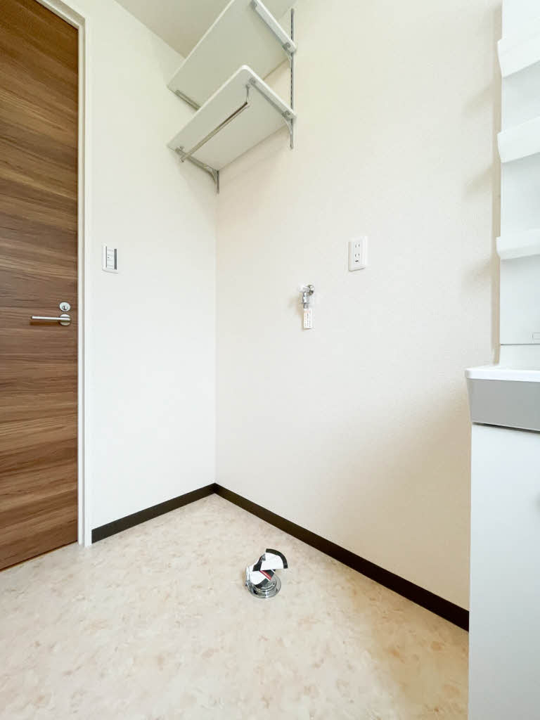 ラフォーレ野出 A101号-13