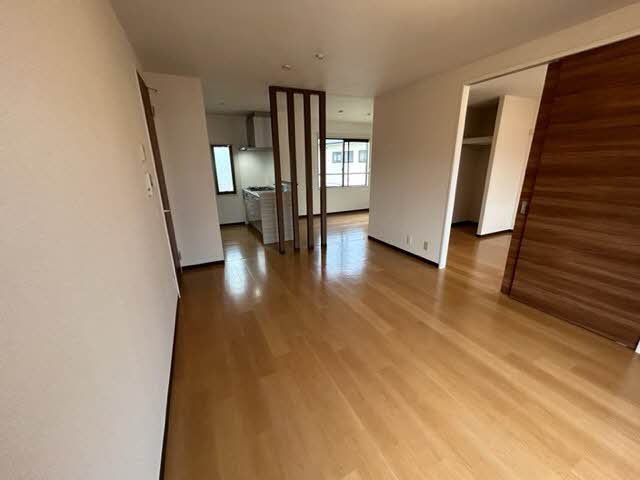 ラフォーレ野出 D202号-2