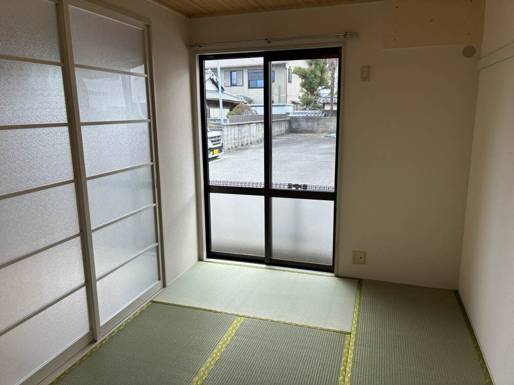 モンレーブミナミ 0102号-8