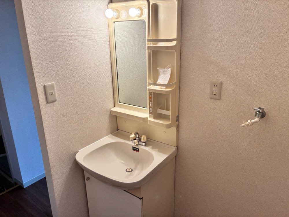 リベックス３号館 0101号-7