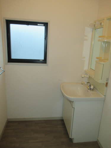 大町ガーデンライフ B201号-6