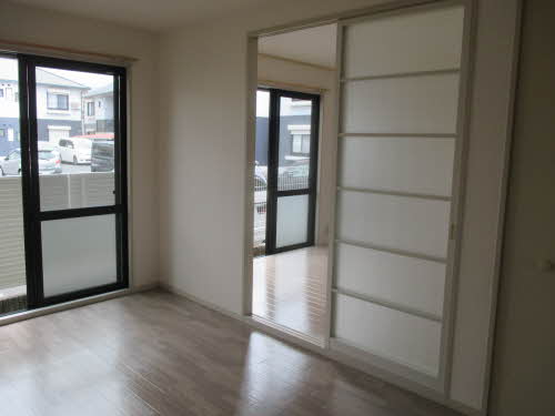 大町ガーデンライフ E101号-10