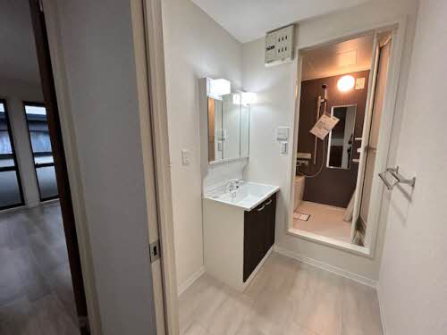 アーバン　ビレッジ A105号-7