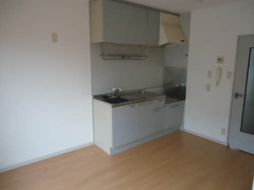 アーバン　ビレッジ A201号-2