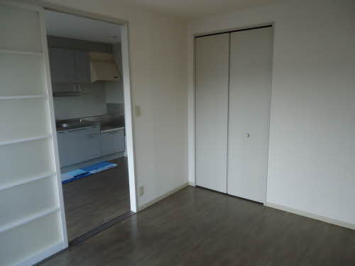 アーバンビレッジC棟 C201号-6