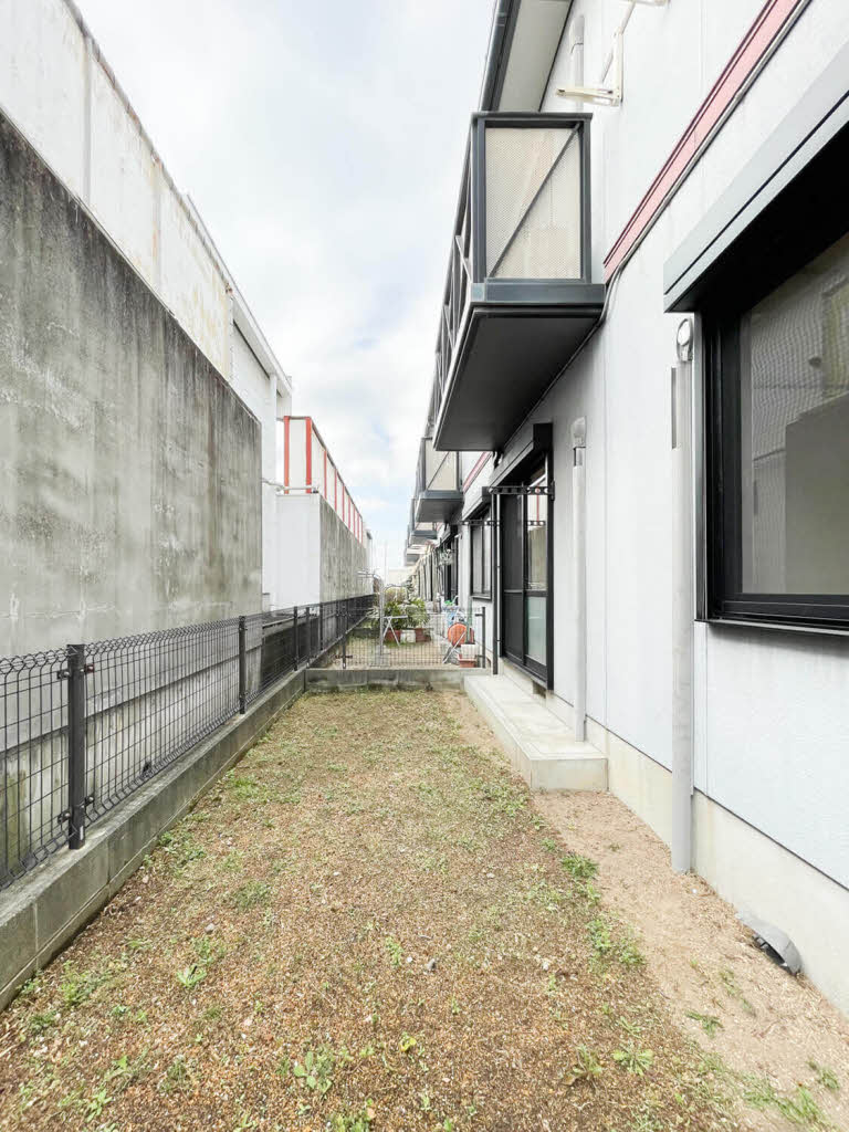 ハイツ ブルネン 0102号-9