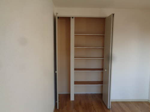 セピアコート A101号-8