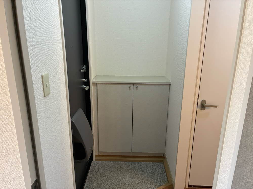 フロンティア１．２．３．４号館 1202号-7