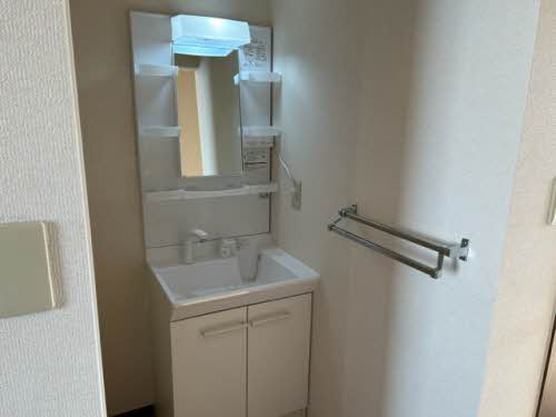 シャーロットタウン* 0201号-8