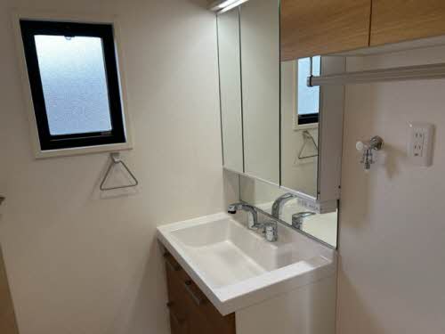 オンス　小垣内 A102号-11