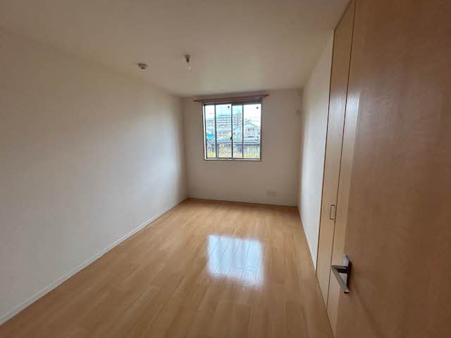 シャーメゾン千鳥 0107号-5