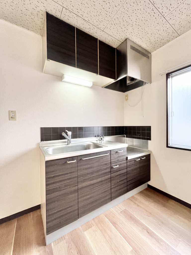 タウニィ優生 A102号-3