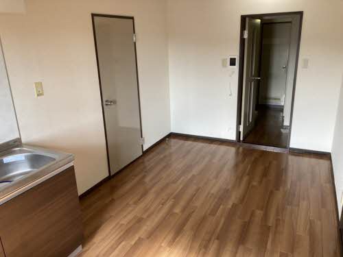 コスモスハイツ A202号-3