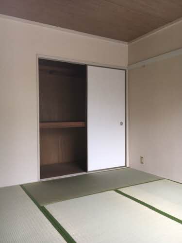 タウニィ高岡 B102号-11