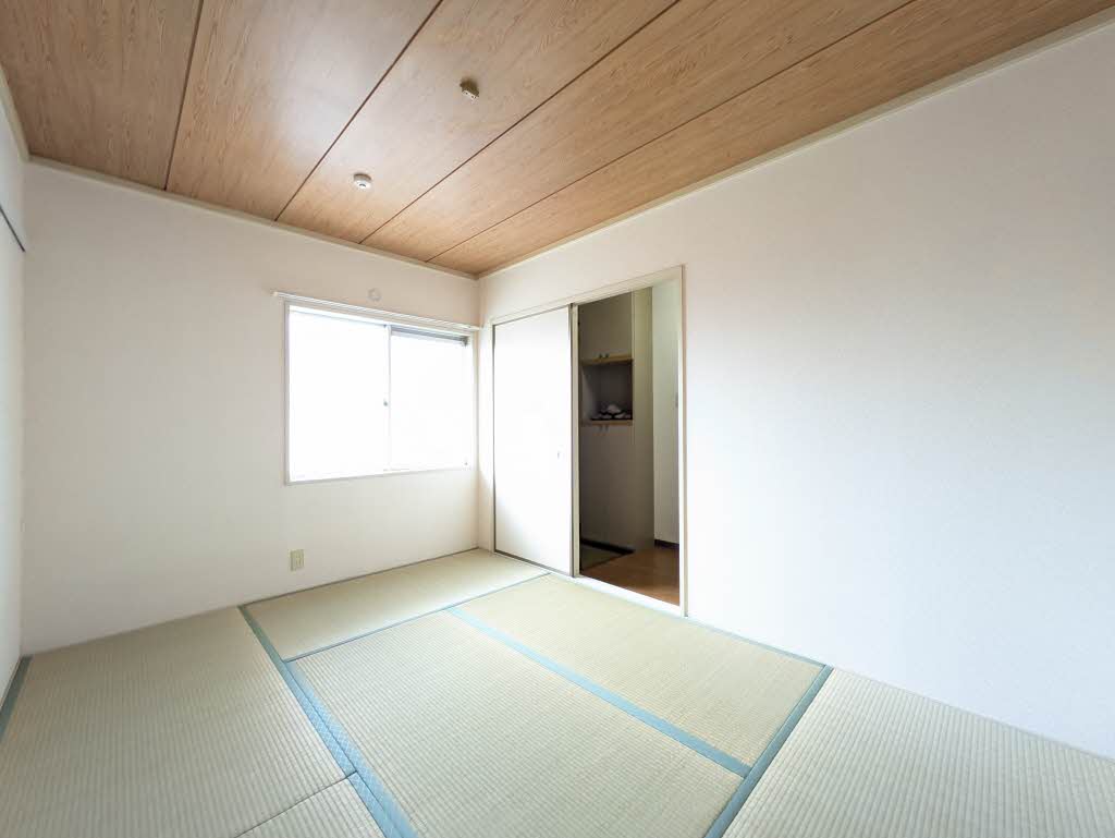 タウニィ日岡 0203号-3