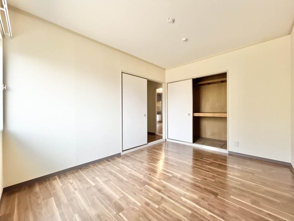 フレグランス静香 0102号-4