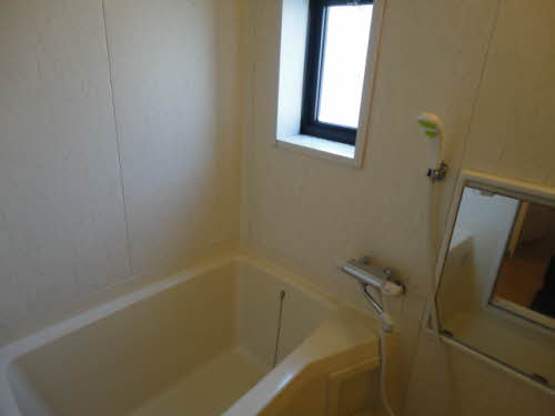 ディアス三木 B203号-2