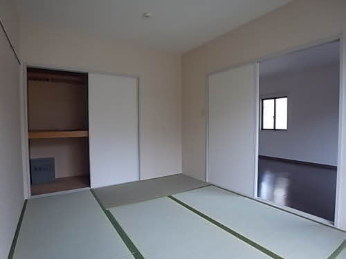 メゾンファミーユ A201号-3