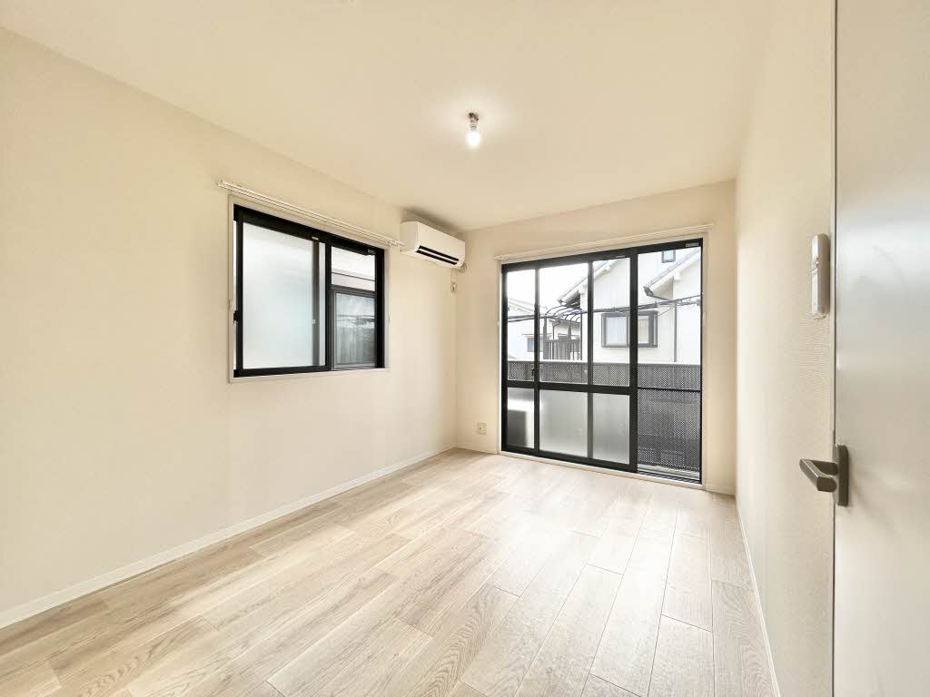 ヴィラ・イーグレット 0202号-3