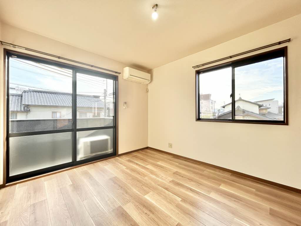 ハイツ天川Ⅱ 0202号-3