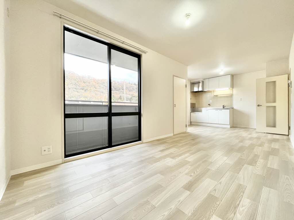 リバーサイドⅡ A205号-2