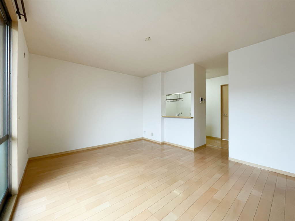 シャーメゾン中津 0102号-2