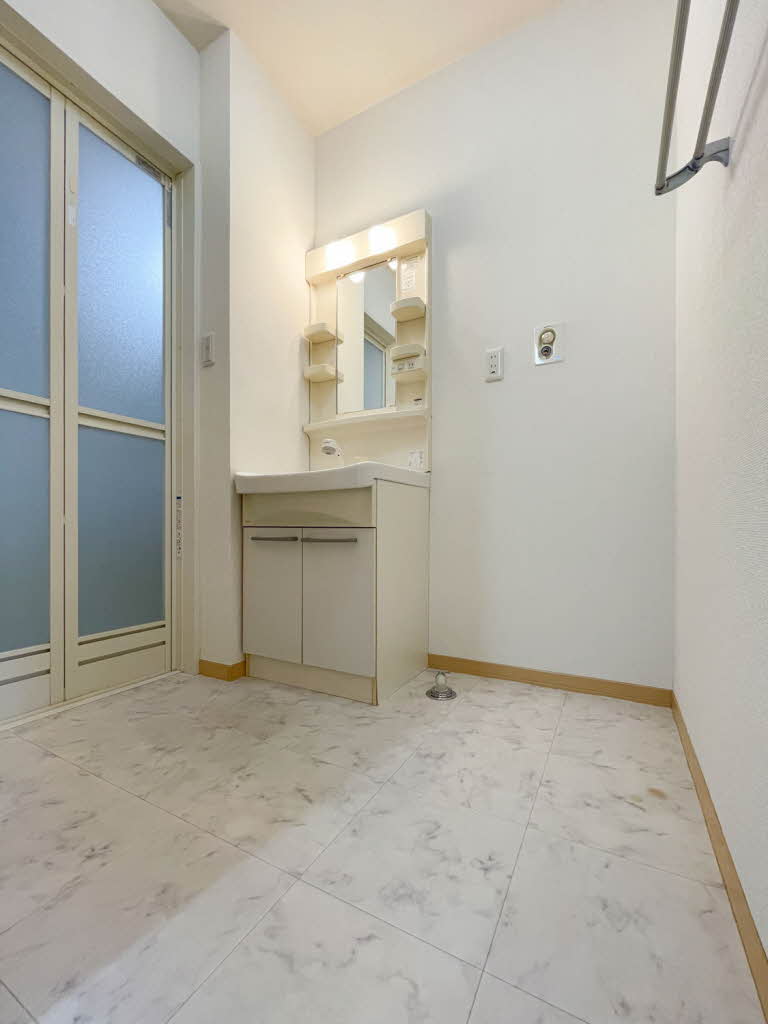 シャーメゾン中津 0102号-14