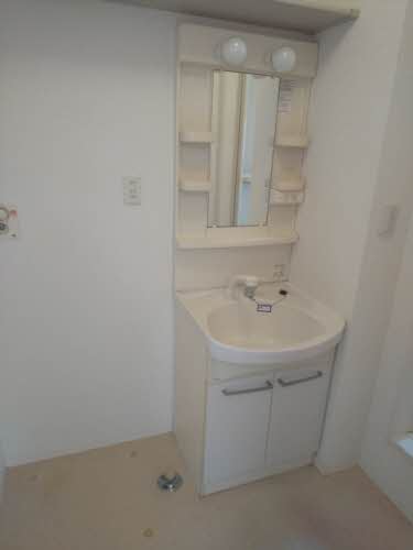 シャーメゾン桜 B101号-3