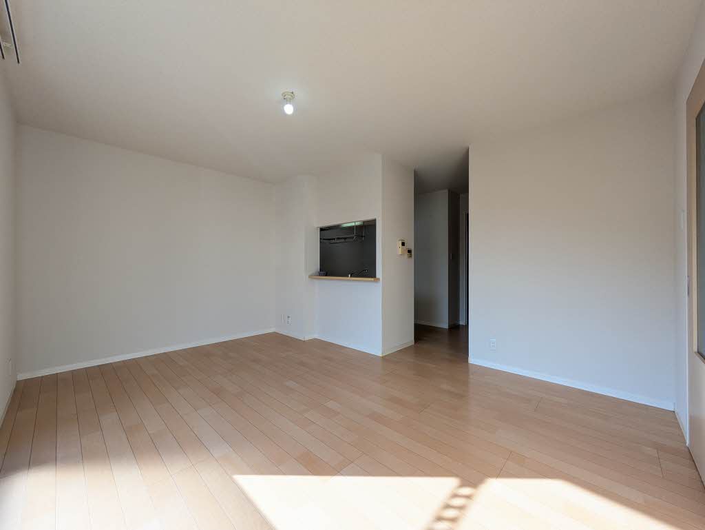 シャーメゾン加生 B102号-3