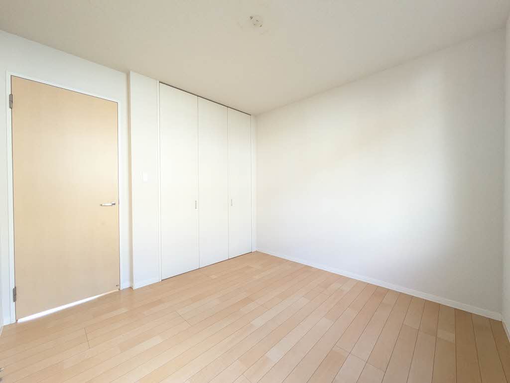 シャーメゾン加生 B102号-4