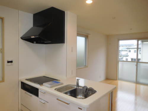 シャーメゾンアミノウチ B201号-2