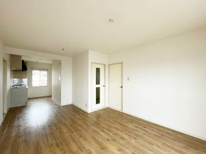 サニーパーク A202号-2