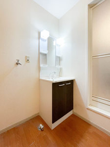 スカイヴィレッジ J102号-7