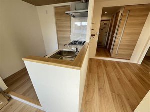 フォーラム２６ B201号-5