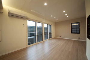 ディアス泉尾 0202号-1