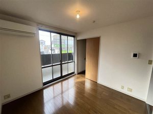 シャーメゾンやまとＡ 0101号-3