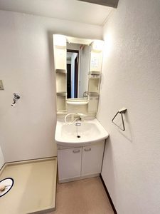 ファミネス横小路 0202号-8