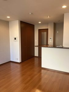 グリーン ウィング B205号-2